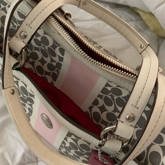 Coach Chelsea Heritage Signature Logo Satchel - Picture 2 of 6